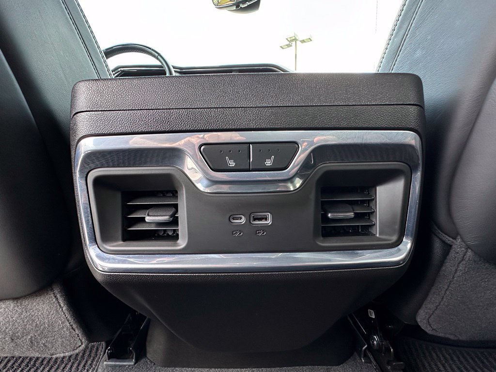 Certified 2025 GMC Sierra 1500 Denali Ultimate AWD/4WD image 28