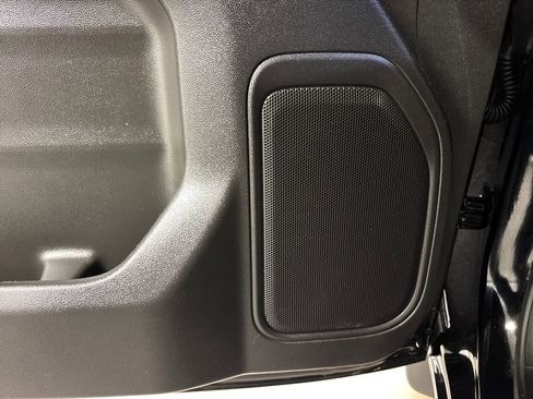 Used 2025 Chevrolet Silverado 1500 Custom w/ Turbomax Blackout Package image 23