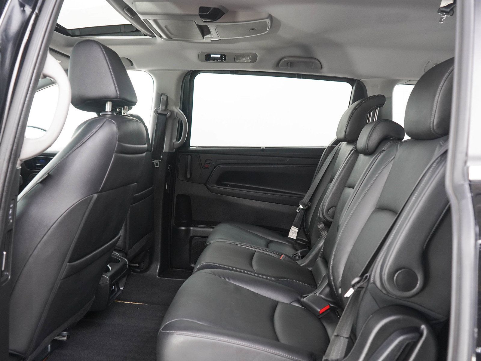 Used 2022 Honda Odyssey Touring image 16