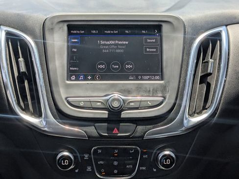 Used 2021 Chevrolet Equinox LT w/ Driver Convenience Package FWD image 5