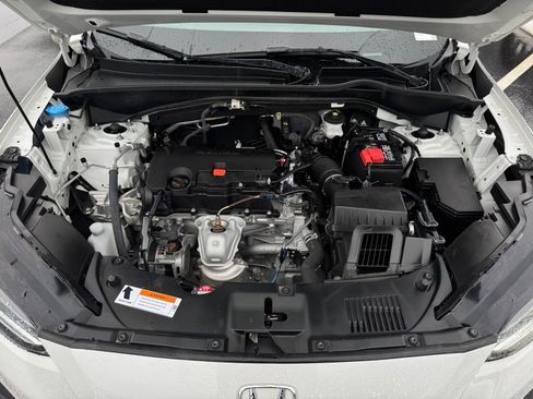 Certified 2023 Honda HR-V LX image 24