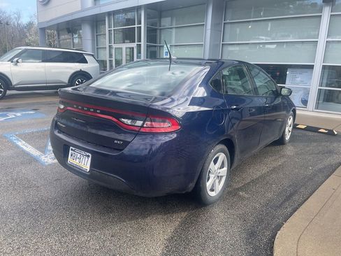 Used 2015 Dodge Dart SXT image 2