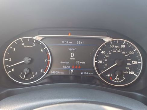 Used 2025 Nissan Altima 2.5 SV image 29