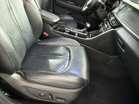Used 2017 Kia Optima EX w/ Premium Package FWD image 20