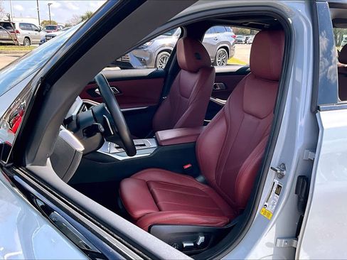 Used 2023 BMW 330i Sedan w/ M Sport Package image 7