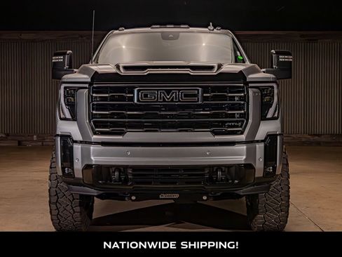 Used 2026 GMC Sierra 2500 AT4 w/ AT4 Premium Plus Package AWD/4WD image 4