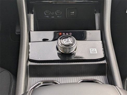 New 2025 Jeep Grand Cherokee L Laredo image 19