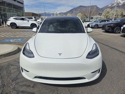 Used 2022 Tesla Model Y Performance image 2
