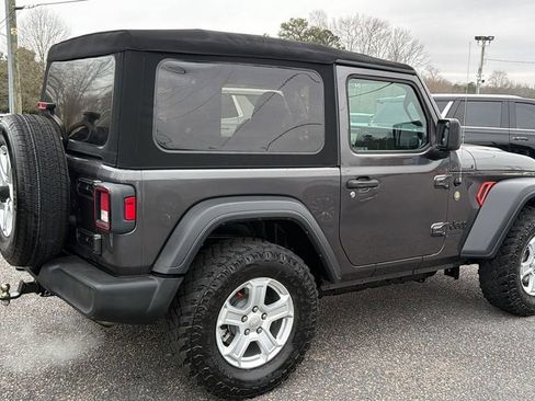 Used 2023 Jeep Wrangler Sport S image 5