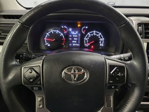 Used 2020 Toyota 4Runner SR5 image 14