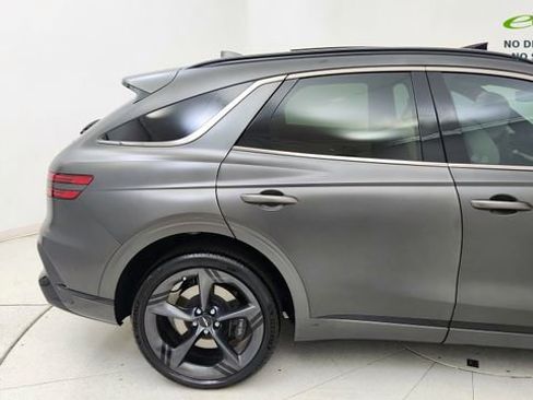 Used 2026 Genesis GV70 3.5T Sport Prestige AWD/4WD image 7