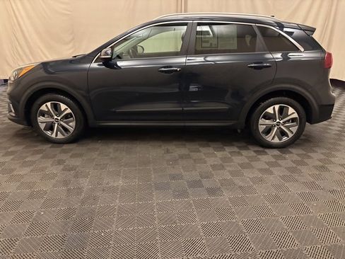 Used 2022 Kia Niro EX w/ Cold Weather Package image 8