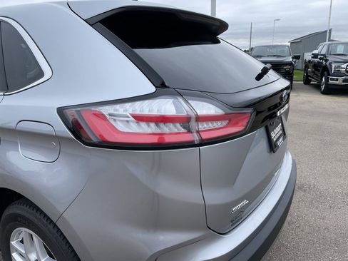 Used 2023 Ford Edge SEL image 37