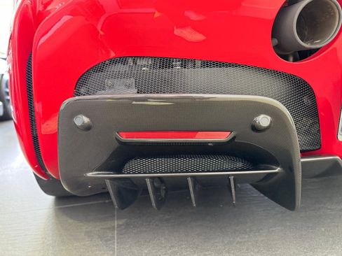 Used 2022 Ferrari SF90 Stradale image 24