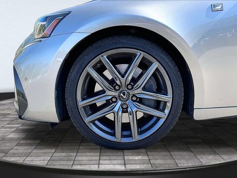 Used 2019 Lexus IS 300 w/ Navigation Package RWD image 27
