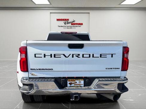 Used 2025 Chevrolet Silverado 3500 LT w/ Texas Edition AWD/4WD image 6