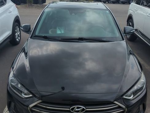 Used 2017 Hyundai Elantra Limited w/ Limited Ultimate Package 05 FWD image 3