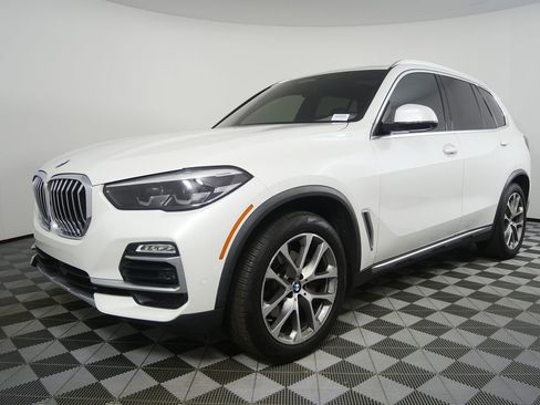 Used 2021 BMW X5 sDrive40i w/ Premium Package image 7