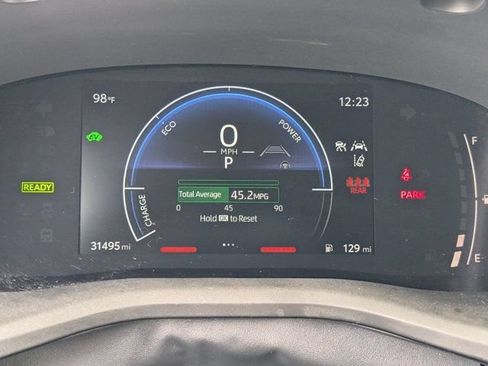 Used 2025 Toyota Camry LE FWD image 25
