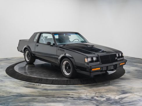 Used 1987 Buick Regal Coupe RWD image 1