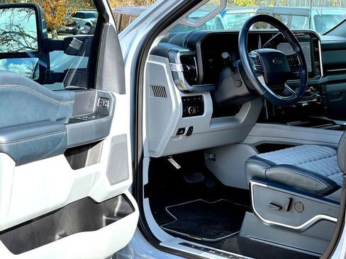 Certified 2024 Ford F350 Limited w/ FX4 Off-Road Package image 8