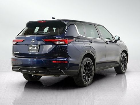 Used 2022 Mitsubishi Outlander SEL Black Edition AWD/4WD image 5