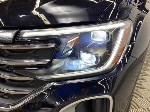 Used 2024 Volkswagen Atlas SE image 5