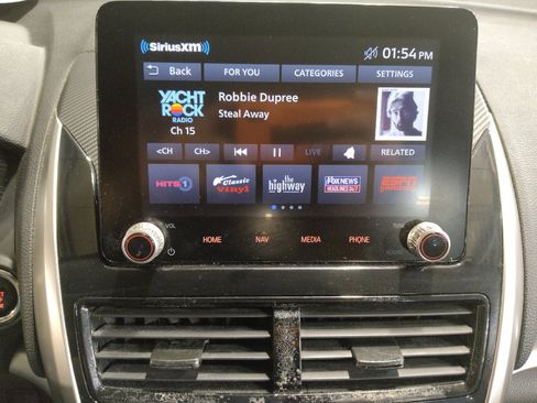 Used 2024 Mitsubishi Eclipse Cross SE AWD/4WD image 25