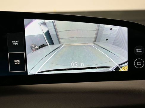 Used 2024 Lucid Air Pure image 22