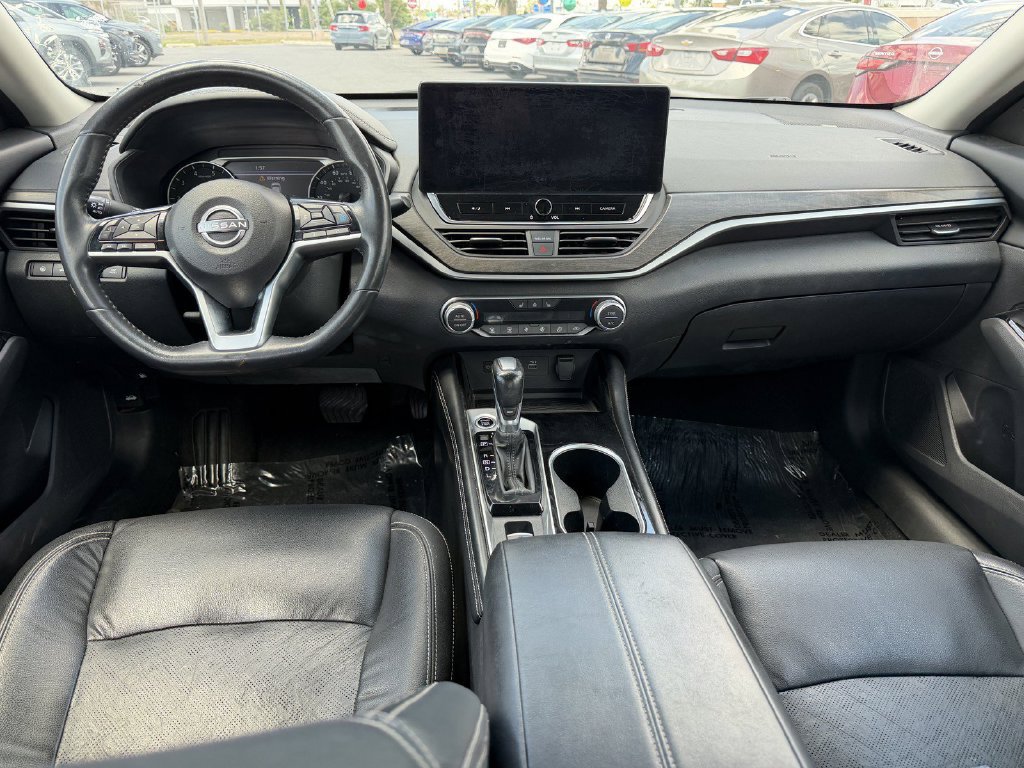 Used 2023 Nissan Altima 2.5 SL FWD image 10