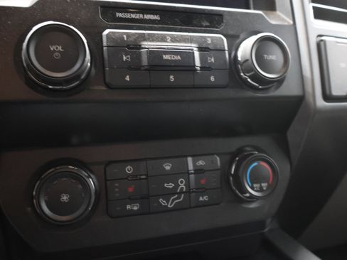 Used 2021 Ford F250 XLT w/ XLT Premium Package AWD/4WD image 51
