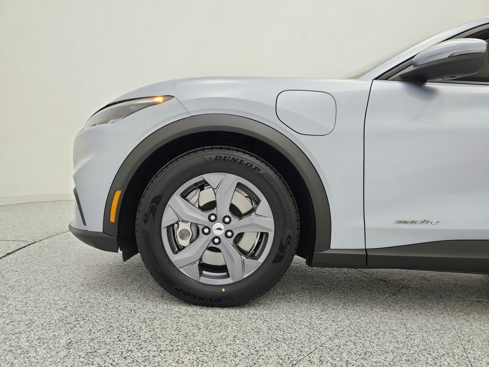 Used 2022 Ford Mustang Mach-E Select RWD image 17