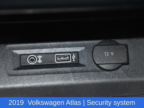 Used 2019 Volkswagen Atlas SE w/ Panoramic Sunroof Package image 18