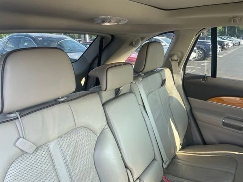 Used 2014 Lincoln MKX AWD w/ Equipment Group 102A image 6