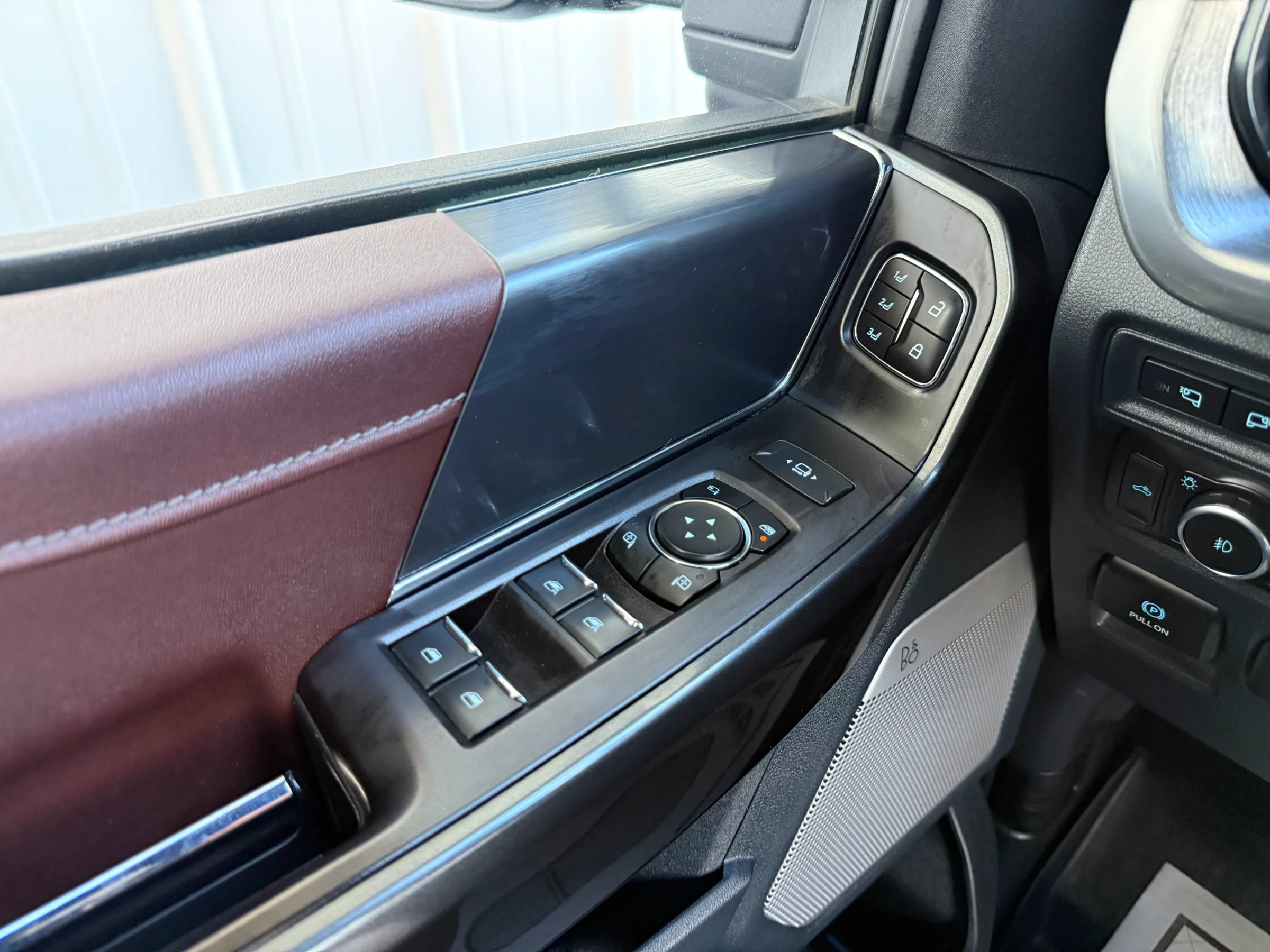 Used 2021 Ford F150 Lariat AWD/4WD image 22
