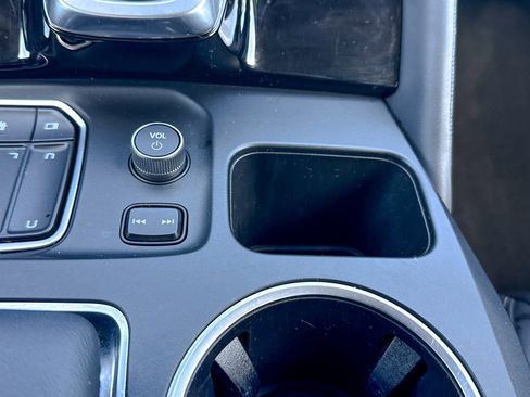 Used 2024 Acura MDX SH-AWD w/ Technology Package image 39