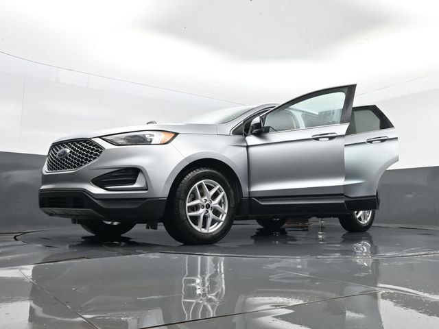 Used 2023 Ford Edge SEL AWD/4WD image 31