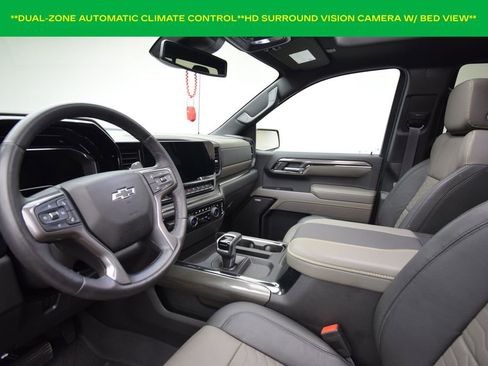 Used 2023 Chevrolet Silverado 1500 ZR2 image 11