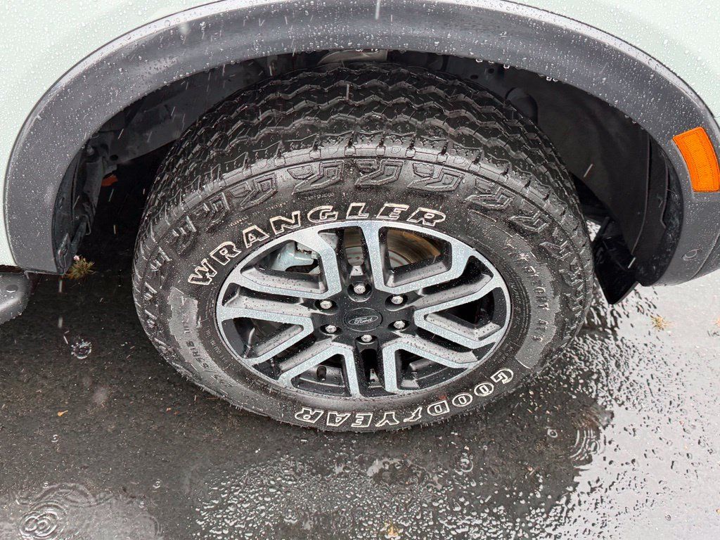 Certified 2024 Ford Ranger Lariat w/ FX4 Off-Road Package AWD/4WD image 6