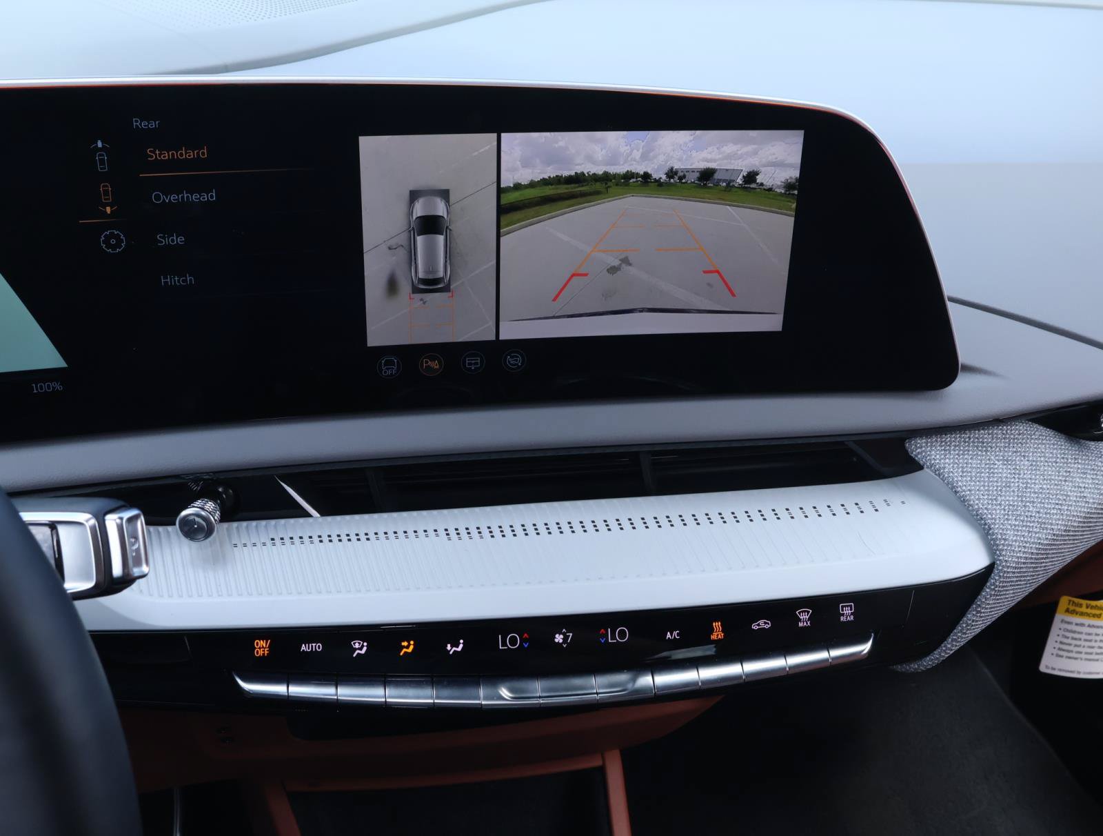 Certified 2025 Cadillac Optiq Sport 2 AWD/4WD image 27