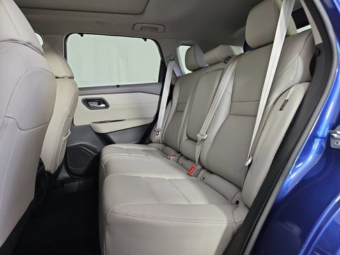 Used 2023 Nissan Rogue SL w/ SL Premium Package AWD/4WD image 14