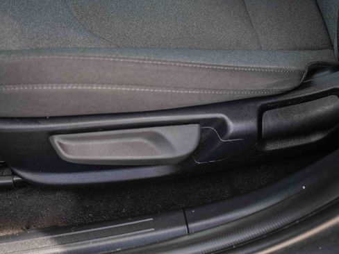 Used 2025 Kia K4 FWD image 20