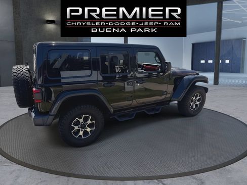 Used 2021 Jeep Wrangler Unlimited Rubicon w/ Safety Group AWD/4WD image 8