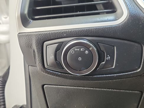 Used 2018 Ford Edge SEL w/ Equipment Group 201A FWD image 21