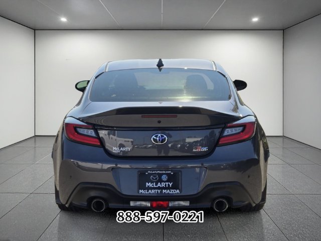 Used 2025 Toyota GR86 Premium RWD image 4