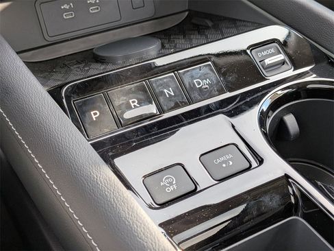 New 2026 Nissan Murano Platinum image 17