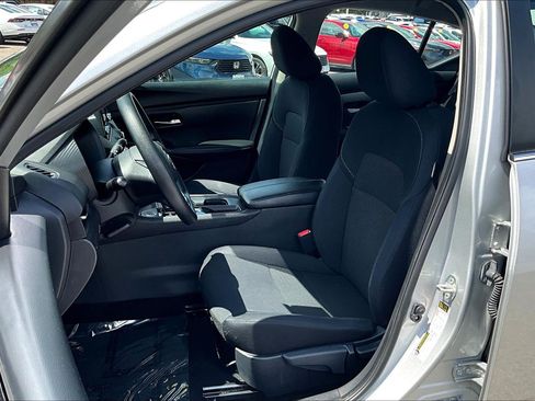 Used 2023 Nissan Sentra S FWD image 25