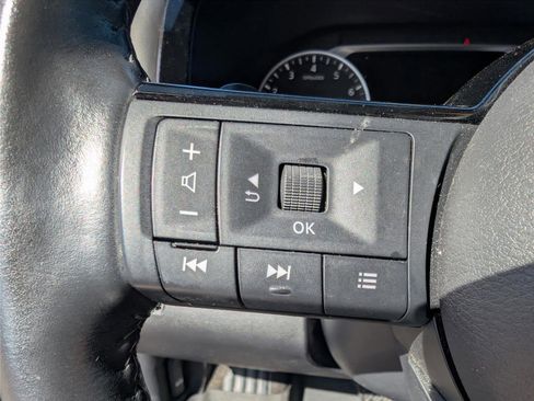 Used 2022 Nissan Pathfinder SL w/ SL Black Package image 23