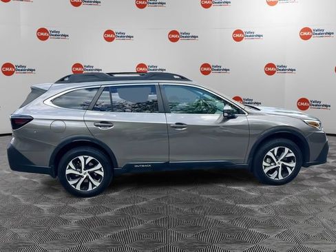 Used 2021 Subaru Outback Limited AWD/4WD image 8