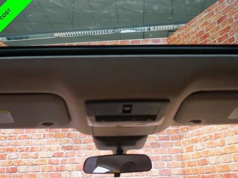 Certified 2023 Nissan Sentra SV w/ SV Premium Package FWD image 32